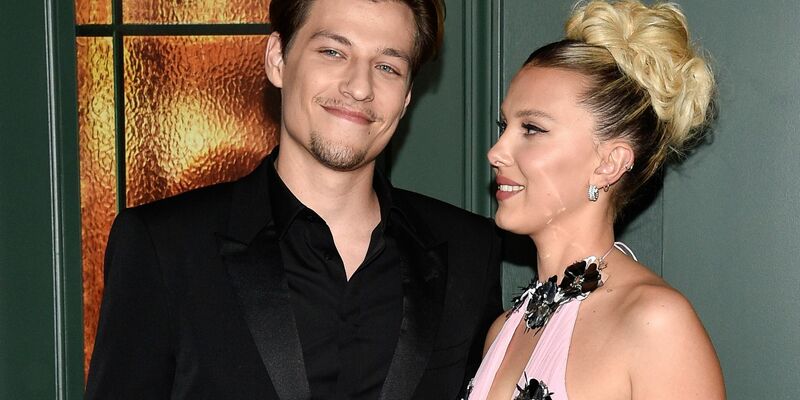 Jon Bon Jovi hat es bestätigt: Sein Sohn Jake und Millie Bobby Brown haben Ja gesagt. - Foto: Evan Agostini/Invision/AP/dpa