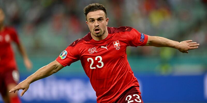 Xherdan Shaqiri aus der Schweiz bejubelt sein Tor zum 3:1 gegen die Türkei. - Foto: Ozan Kose/AFP Pool/dpa