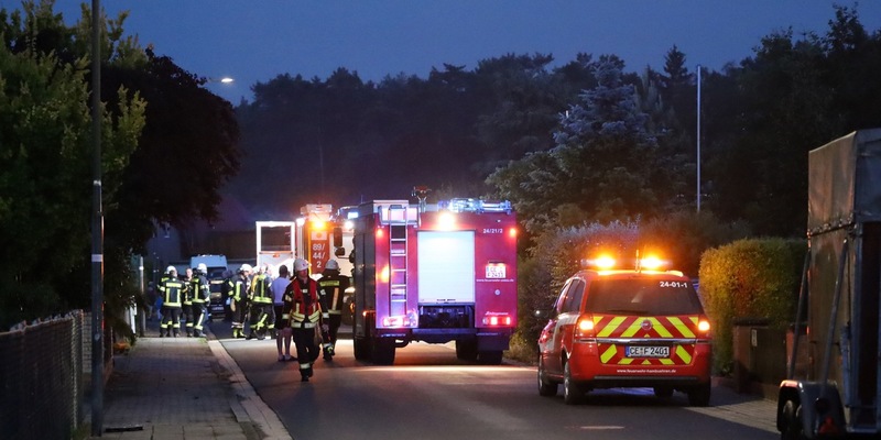 FW Hambühren: Gasaustritt in Wohnhaus fordert Feuerwehren in frühen Morgenstunden / Bewohner handeln vorbildlich - Foto: presseportal.de