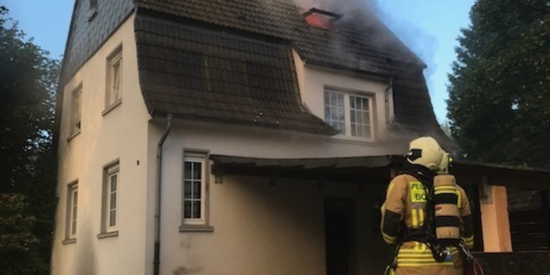 FW-BOT: Dachstuhlbrand an der Robert-Brenner-Straße - Foto: presseportal.de