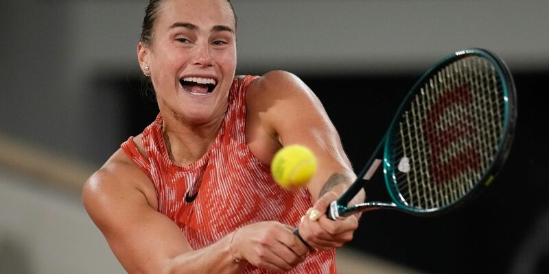 Zog bei den French Open ins Achtelfinale ein: Aryna Sabalenka. - Foto: Christophe Ena/AP/dpa