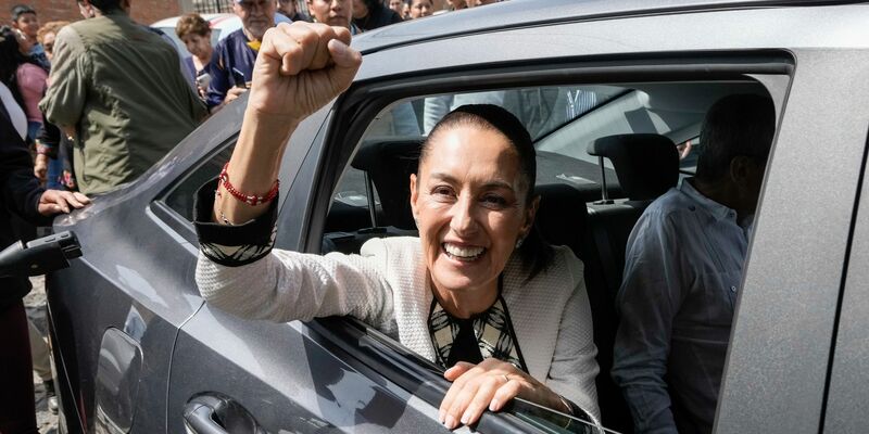 Sheinbaum ist eine enge Vertraute des linkspopulistischen Präsidenten Andrés Manuel López Obrador. - Foto: Eduardo Verdugo/AP/dpa