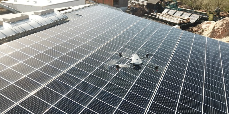 PVision präsentiert innovative Lösung um mithilfe künstlicher Intelligenz Photovoltaikanlagen schnell und einfach auf Schäden zu analysieren auf der Intersolar Europe 2024 - Foto: presseportal.de