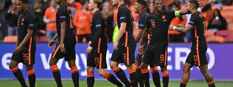 Souveräner Gruppensieger: Mit drei Siegen zieht die Niederlande ins EM-Achtelfinale ein. - Foto: Marius Becker/dpa