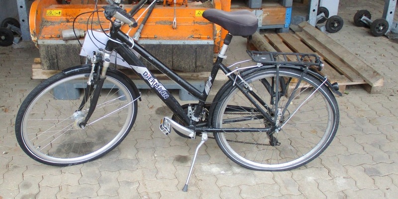 POL-HOL: Zeuge beobachten Fahrraddiebstahl - wem gehört das Fahrrad? - Foto: presseportal.de