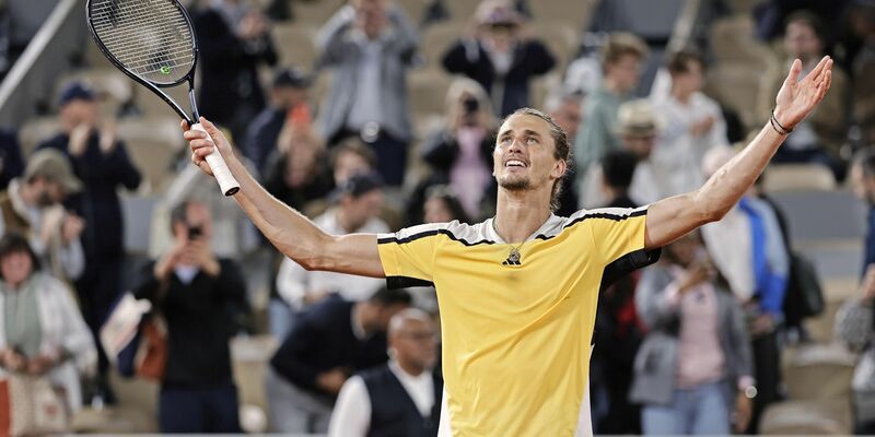 Als nächster Gegner wartet auf Alexander Zverev der Australier Alex De Minaur. - Foto: -/kyodo/dpa