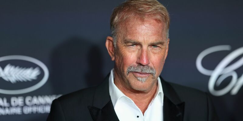Kevin Costner bei den 77. Internationalen Filmfestspielen in Cannes. - Foto: Vianney Le Caer/Invision/AP/dpa