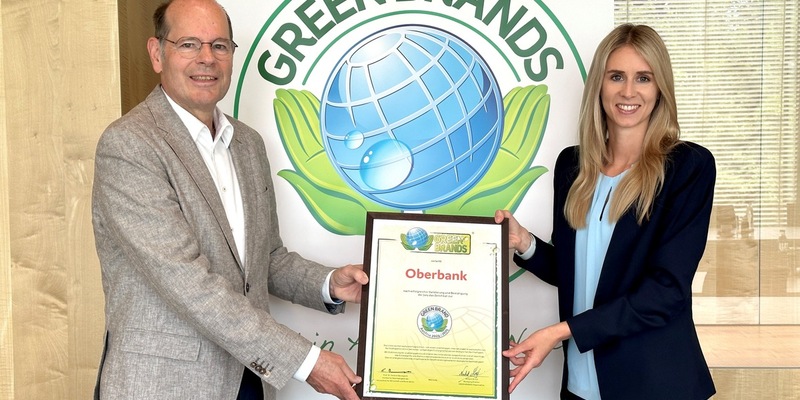 Erstmalige Zertifizierung der Oberbank zu den GREEN BRANDS Austria - Foto: presseportal.de