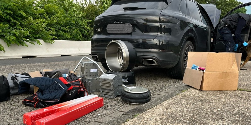 POL-K: 240606-2-K Großkontrolle der Polizei Köln und des Hauptzollamts Köln - Foto: presseportal.de
