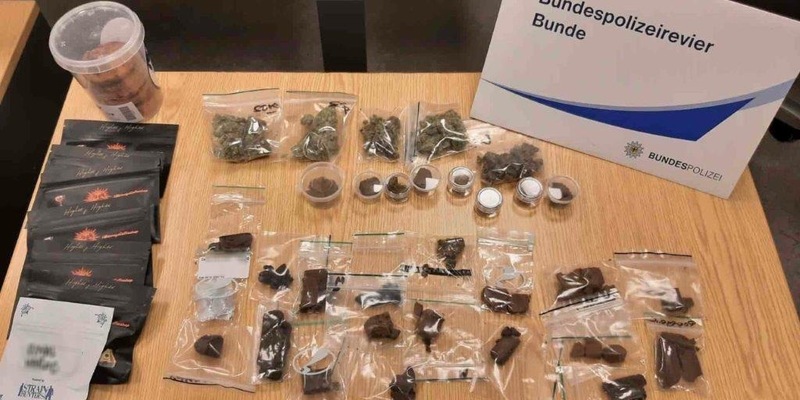 BPOL-BadBentheim: Busreisender mit Drogen erwischt - Foto: presseportal.de