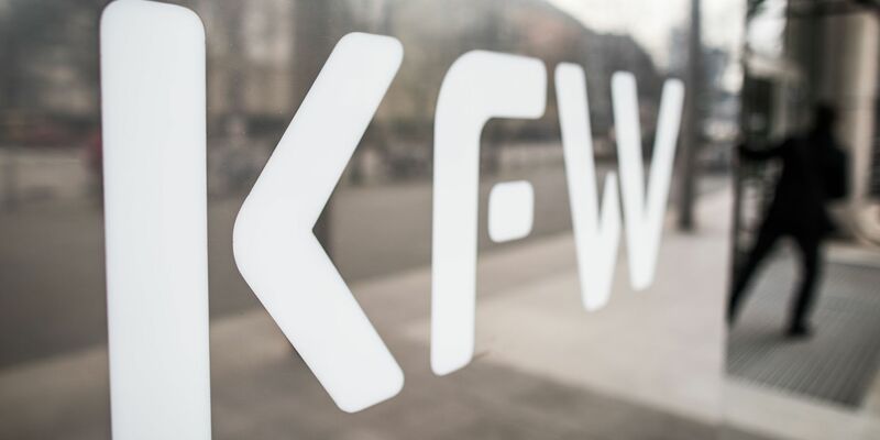 Bis Ende Mai sagte die KfW rund 34.000 Zuschussanträge mit einem Gesamtvolumen von 507 Millionen Euro zu. - Foto: Frank Rumpenhorst/dpa