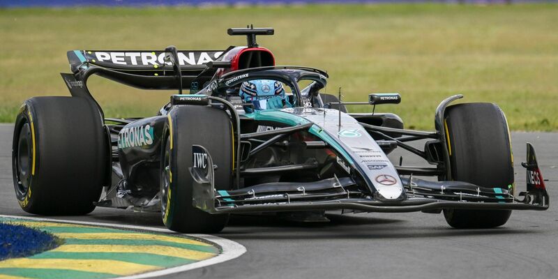 Mercedes-Pilot George Russell startet in Montreal von Platz eins. - Foto: Graham Hughes/The Canadian Press/AP/dpa