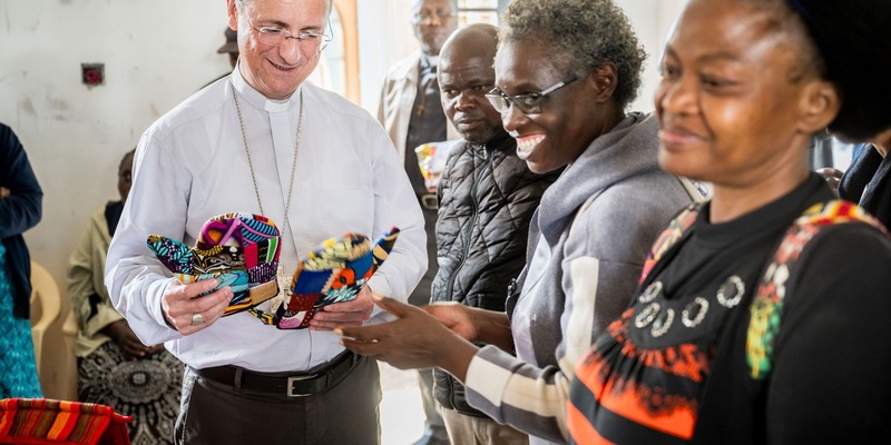 Erzbischof Heße beendet Reise nach Kenia - Foto: presseportal.de