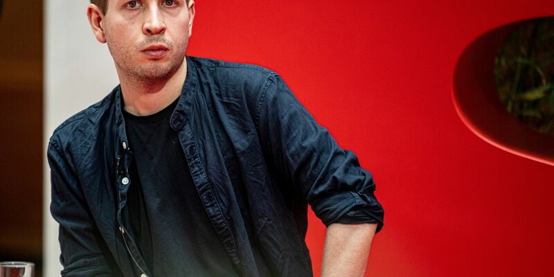 «Für uns ist das heute eine harte Niederlage», so SPD-Generalsekretär Kevin Kühnert. - Foto: Fabian Sommer/dpa