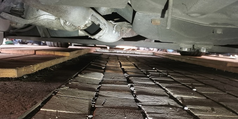 POL-DA: Darmstadt: Für sportlichen Klang/Löcher in Abgasrohre geflext - Foto: presseportal.de