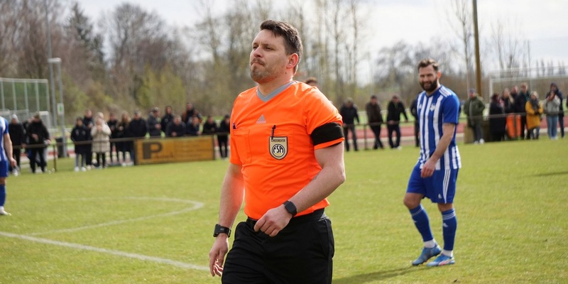 MDR-Reihe „exactly“ zum Thema: / „Amateurfußball: Gewalt gegen Schiedsrichter“ - Foto: presseportal.de