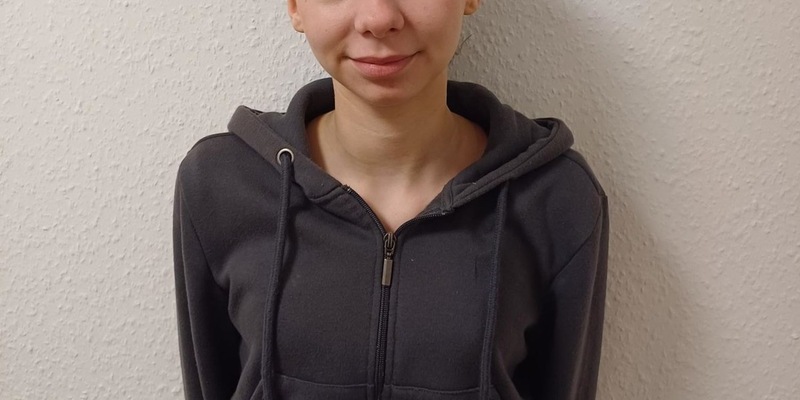 POL-WI: 13-Jährige aus Wiesbaden vermisst, Wiesbaden-Amöneburg, Alexander-von-Engelberg-Straße, seit Donnerstag, 06.06.2024, 23 Uhr - Foto: presseportal.de