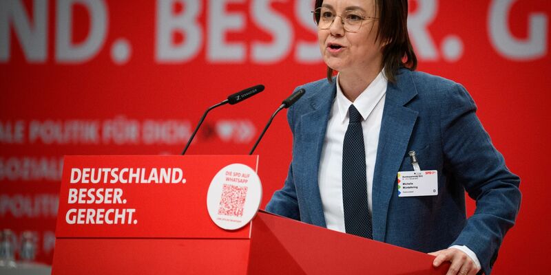 Will bis zum Ende der Legislaturperiode ihre Arbeit im Bundestag fortsetzen: Michelle Müntefering. - Foto: Bernd von Jutrczenka/dpa