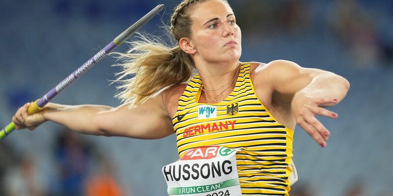 Die 30-jährige Christin Hussong warf in Rom mit 61,92 Metern ihre Saisonbestleistung. - Foto: Michael Kappeler/dpa