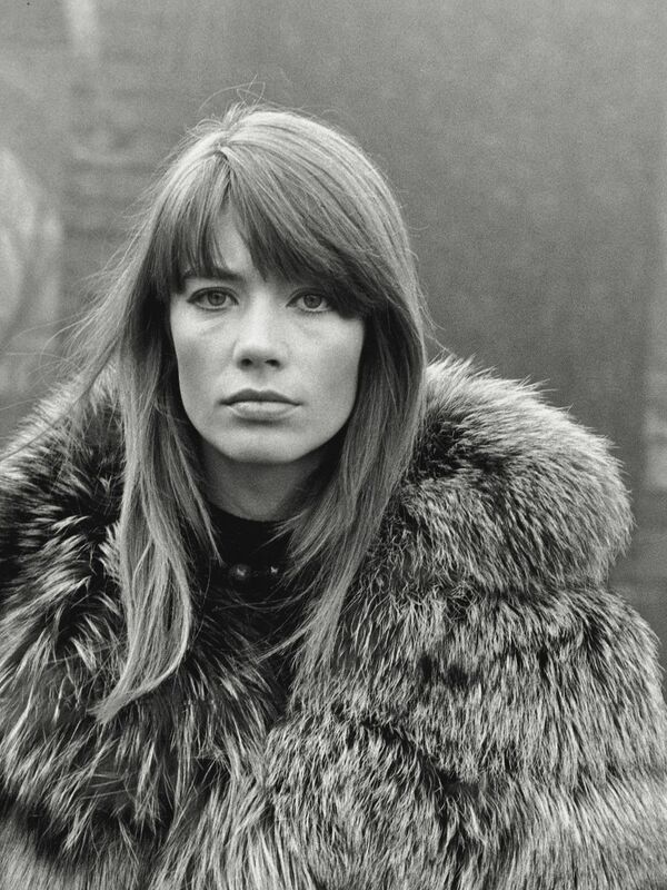 Françoise Hardy était l'une des chanteuses de chanson les plus populaires de France.