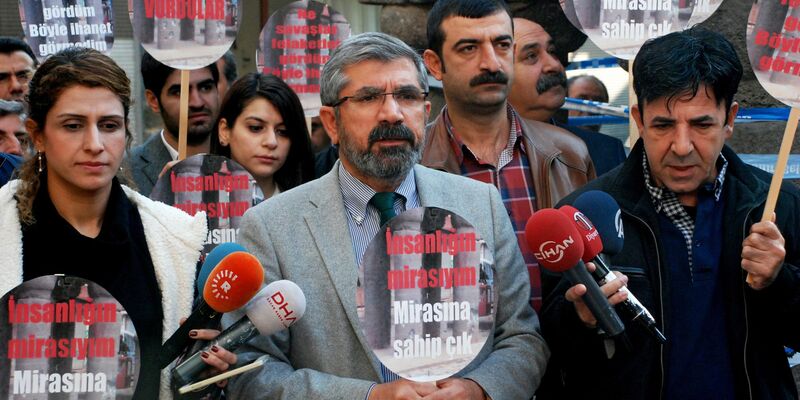 Der Friedensaktivist war im November 2015 in Diyarbakir getötet worden. - Foto: Str/dpa