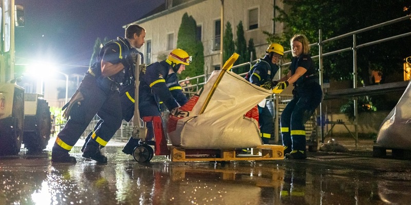 THW Bayern: Bilanz zu den Hochwasser-Einsätzen in Bayern - Foto: presseportal.de