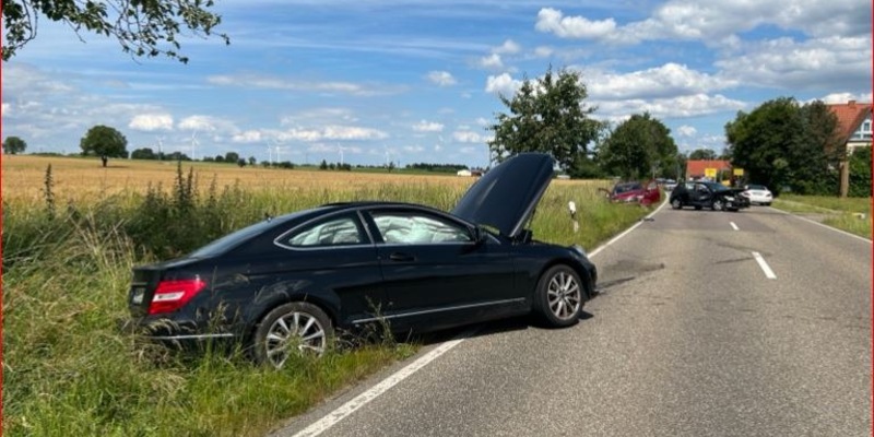 POL-PDLD: Bei Zusammenstoß 4 Personen verletzt - Foto: presseportal.de