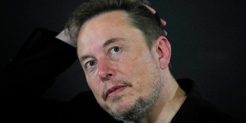 Musk hatte in Aussicht gestellt, er könne die Entwicklung von KI-Anwendungen auch anderswo vorantreiben, wenn er nicht mehr Kontrolle über Tesla bekommt. - Foto: Kirsty Wigglesworth/AP/dpa
