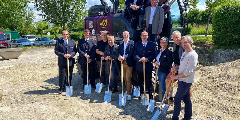 FW Konstanz: Spatenstich Feuerwehrhaus Dingelsdorf - Foto: presseportal.de