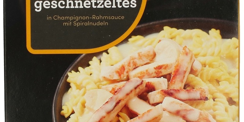 Der Hersteller Allgäu Fresh Foods GmbH & Co. KG informiert über einen Warenrückruf des Produktes Chef Select Hähnchengeschnetzeltes in Champignon-Rahmsauce mit Spiralnudeln, 400g - Foto: presseportal.de