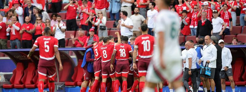Die Schweiz startet mit einem 3:1-Erfolg in die Fußball-Europameisterschaft. - Foto: Rolf Vennenbernd/dpa