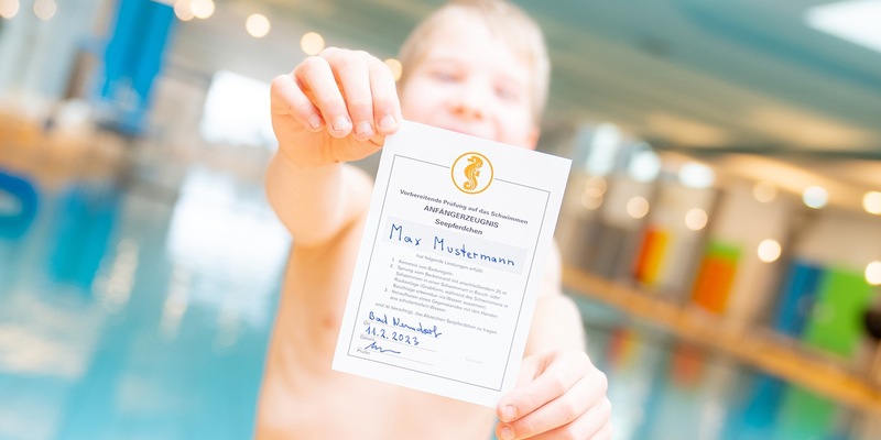 Weit über 16.000 erfolgreiche Schwimmprüfungen bei den Schwimmabzeichentagen 2024 - Foto: presseportal.de