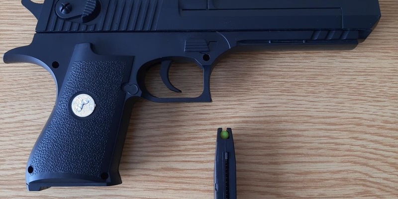 BPOLD-B: Bundespolizei stellt Anscheinswaffe am Hauptbahnhof Cottbus sicher - Foto: presseportal.de