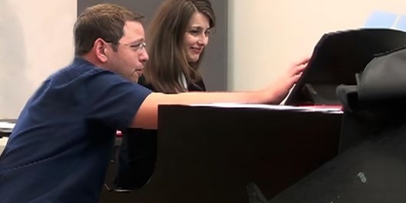 Schluss mit klassisch: So macht moderner Klavierunterricht wirklich Spaß! - Foto: presseportal.de