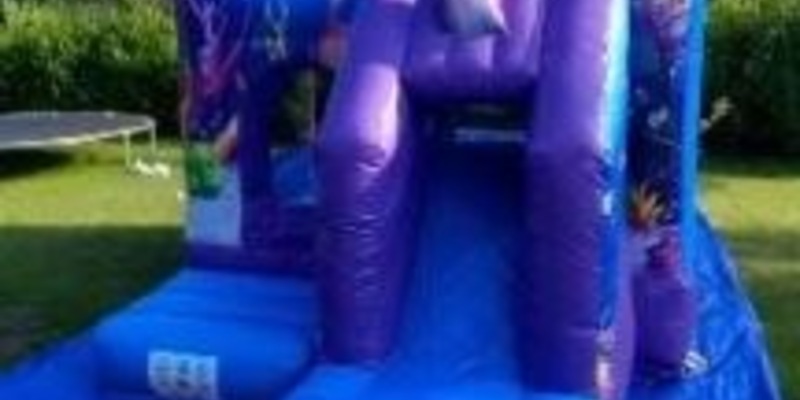 POL-LG: ++ tragischer Verkehrsunfall - Fahrzeuge kollidieren frontal - junge Autofahrerin verstirbt an Unfallstelle ++ Tatserien setzen sich fort - erneut Handwerksfahrzeuge aufgebrochen ++ PV-Anlage auf ... - Foto: presseportal.de