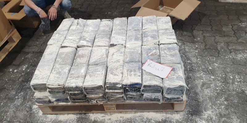 ZOLL-S: Gemeinsame Pressemitteilung der ZeOS NRW, des Zollkriminalamtes (ZKA), des Zollfahndungsamtes Stuttgart und des Landeskriminalamtes Baden-Württemberg - Foto: presseportal.de