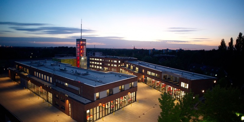FW Ratingen: Initialzündung für deine Karriere - Bundesfreiwilligendienst bei der Feuerwehr Ratingen - Foto: presseportal.de