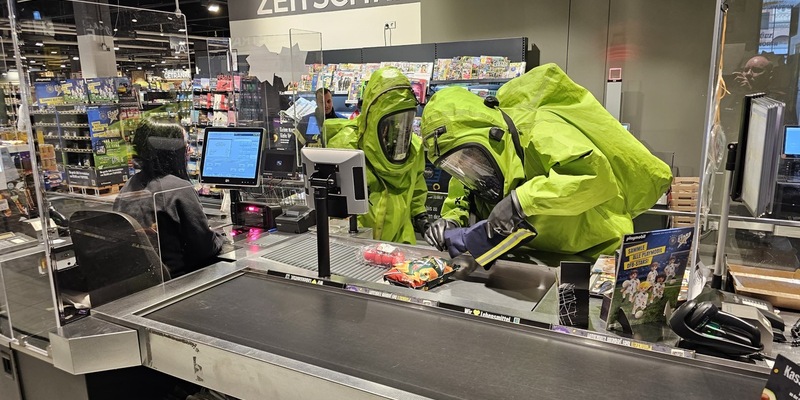 FW-AR: Eine etwas andere Übung der ABC-Kräfte - Foto: presseportal.de