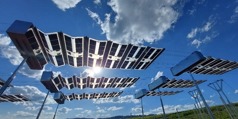 Innovative mobile Agrivoltaik Anlage VitiCULT PV mobil an der Hochschule Geisenheim in Betrieb genommen - Foto: presseportal.de