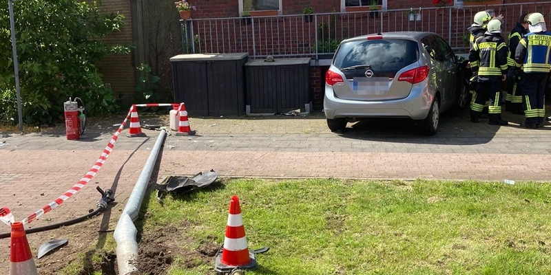 POL-COE: Nottuln, Appelhülsener Straße/ Auto prallt gegen Balkon - Foto: presseportal.de