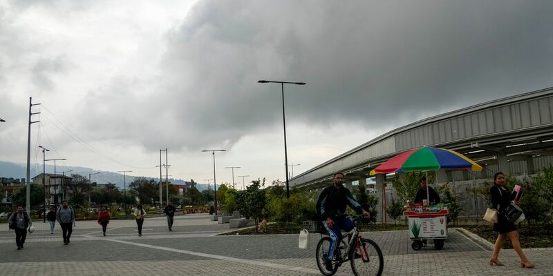 Im April hatte die ecuadorianische Regierung wegen Engpässen bei der Stromversorgung den Notstand ausgerufen. - Foto: Dolores Ochoa/AP/dpa