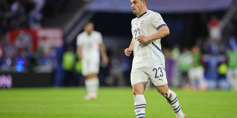 Xherdan Shaqiri traf aus knapp 20 Metern zum Ausgleich. - Foto: Rolf Vennenbernd/dpa