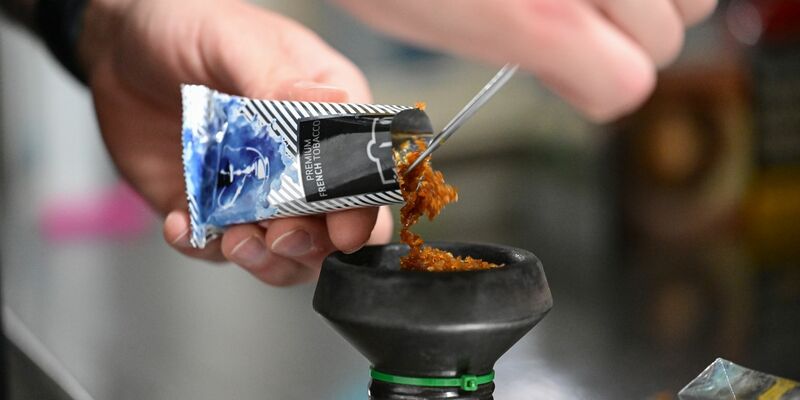 Ab kommendem Monat werden wieder alle Packungsgrößen freigegeben. - Foto: Bernd Weißbrod/dpa