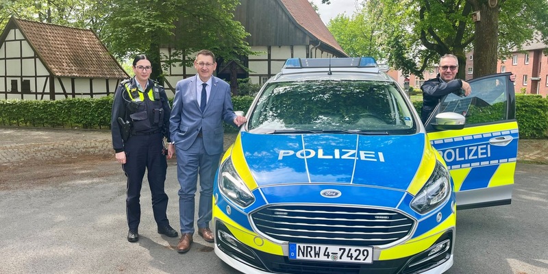 POL-HAM: Polizeipräsident Thomas Kubera auf Streife in Heessen und Rhynern - Foto: presseportal.de