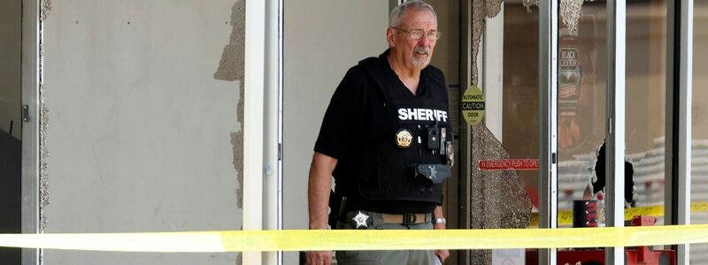 Schusswaffen sind in den USA leicht erhältlich und massenhaft im Umlauf. - Foto: Colin Murphey/Arkansas Democrat-Gazette/AP/dpa