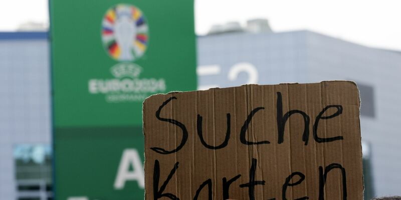 Für das Achtelfinale gibt es 6000 Tickets, die der DFB extra vergeben kann. - Foto: Marcus Brandt/dpa