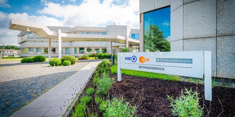 Beitragsservice stellt Jahresbericht 2024 vor: Beitragserträge nach Sondereffekten des bundesweiten Meldedatenabgleichs rückläufig - Foto: presseportal.de