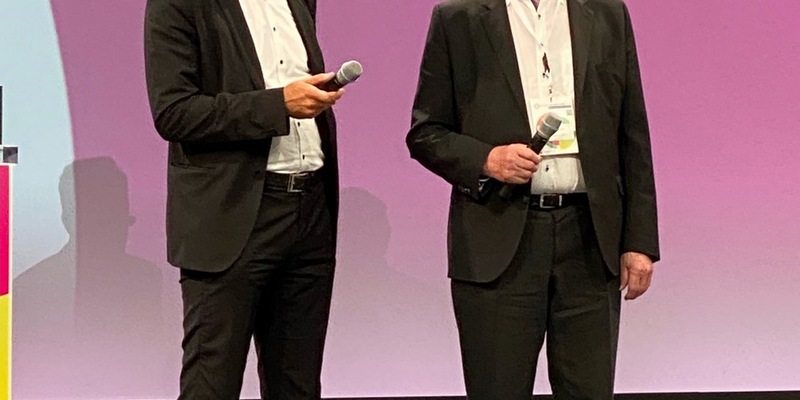 Lokale Inhalte sind Herzstück der Demokratie - Lokalrundfunktage 2024 eröffnet / BLM-Ehrenpreis für Rundfunk-Pionier Gunther Oschmann - Foto: presseportal.de