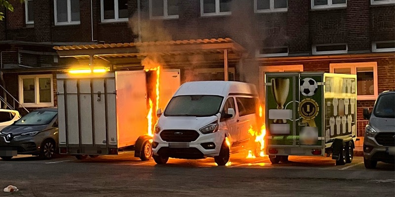 POL-GE: Brandstiftung - Tatverdächtige gefasst - Foto: presseportal.de