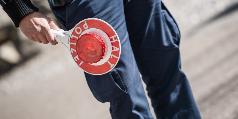 Bundespolizeidirektion München: Gericht erlässt zwei Untersuchungshaftbefehle/ Bundespolizei bringt Schleuser in Haft - Foto: presseportal.de